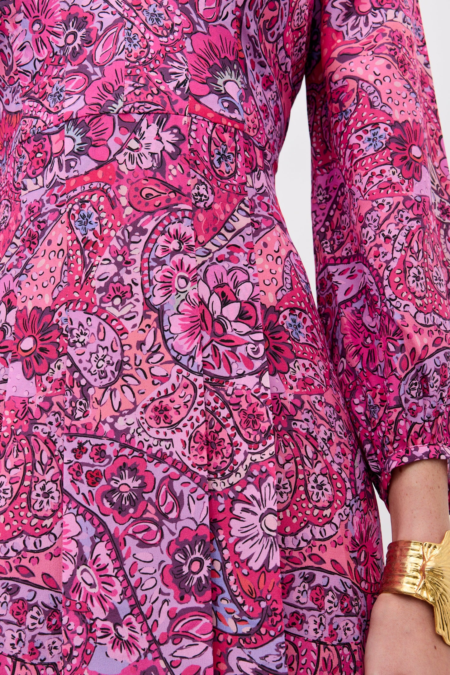 Camellia - Paisley Floral Red
