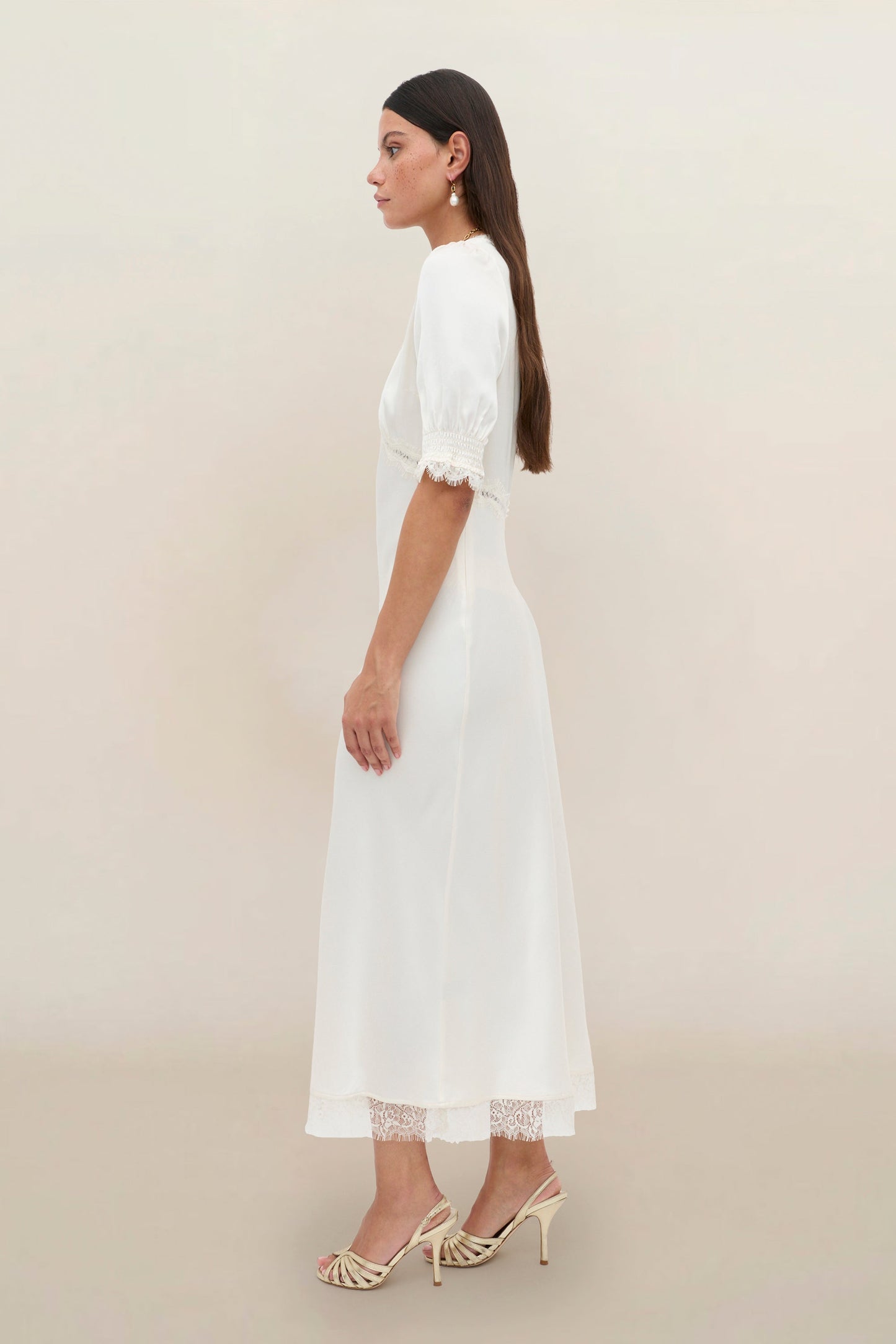 Annina - Pearl