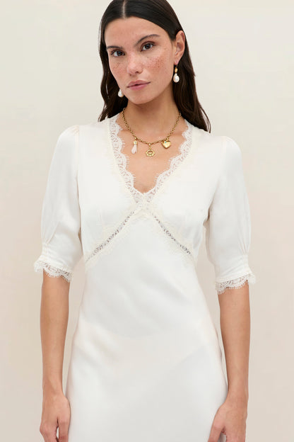 Annina - Pearl