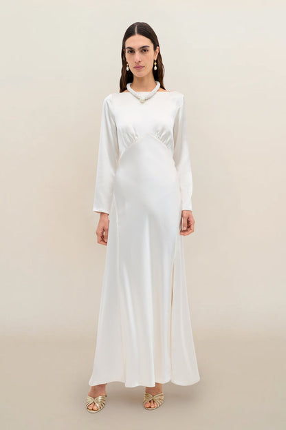 Devina  -  Pearl