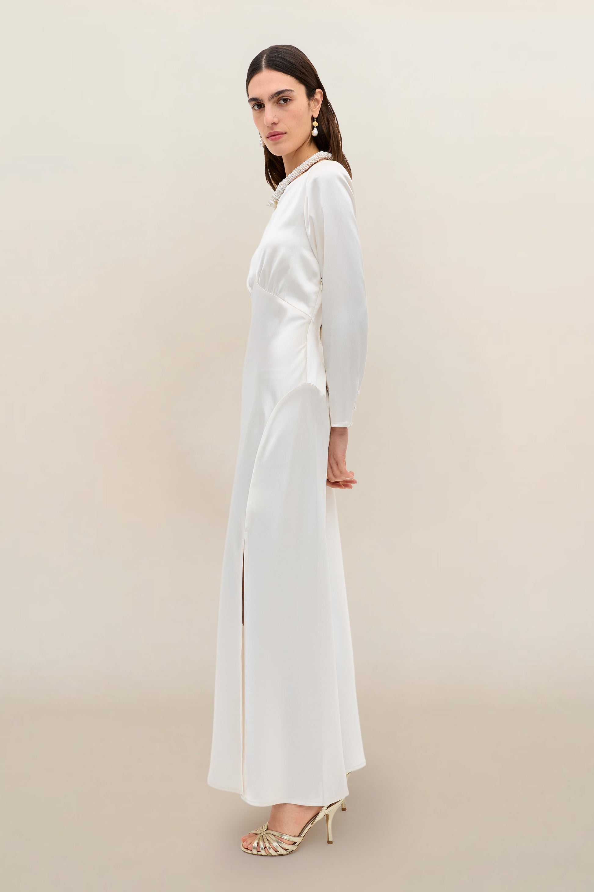 Devina  -  Pearl