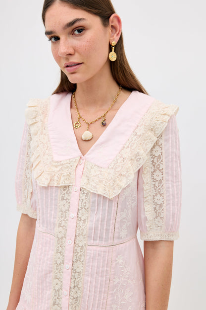 Dove - Pansy Embroidery Vintage Pink