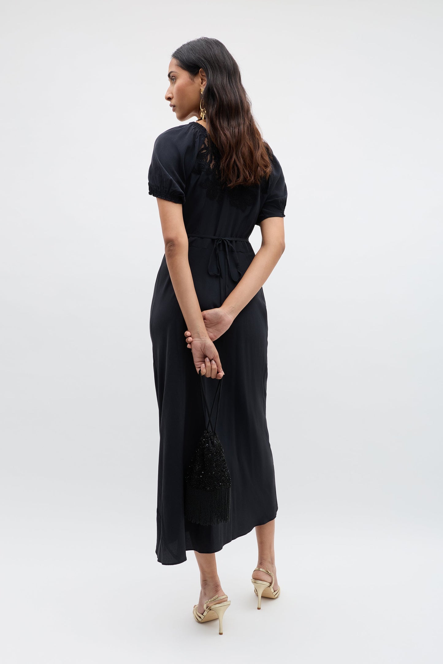Ilaria  -  Black