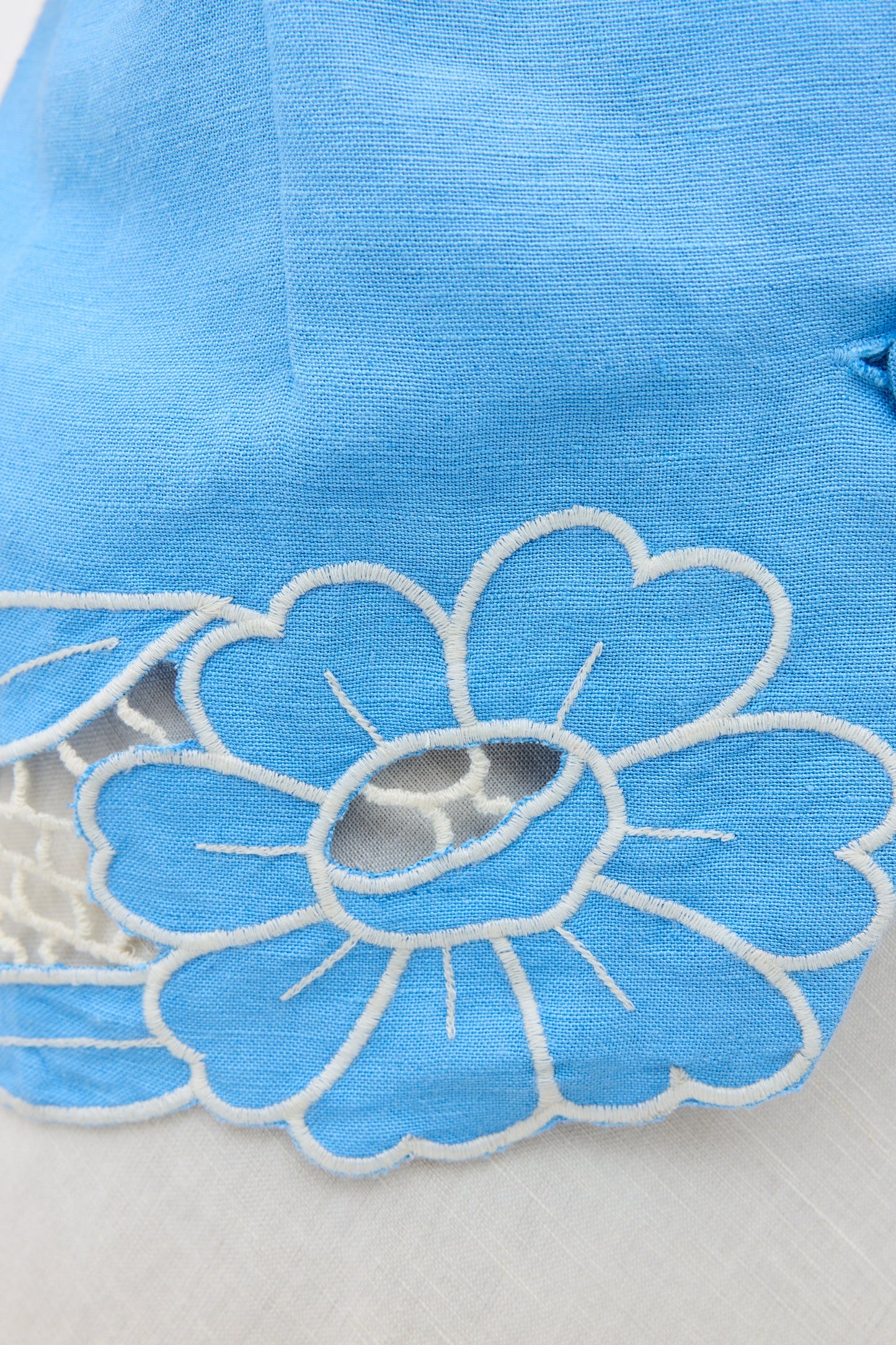 Lucca - Daisy Cutwork Embroidery Blue