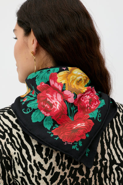 Elianna  -  Rosette Black